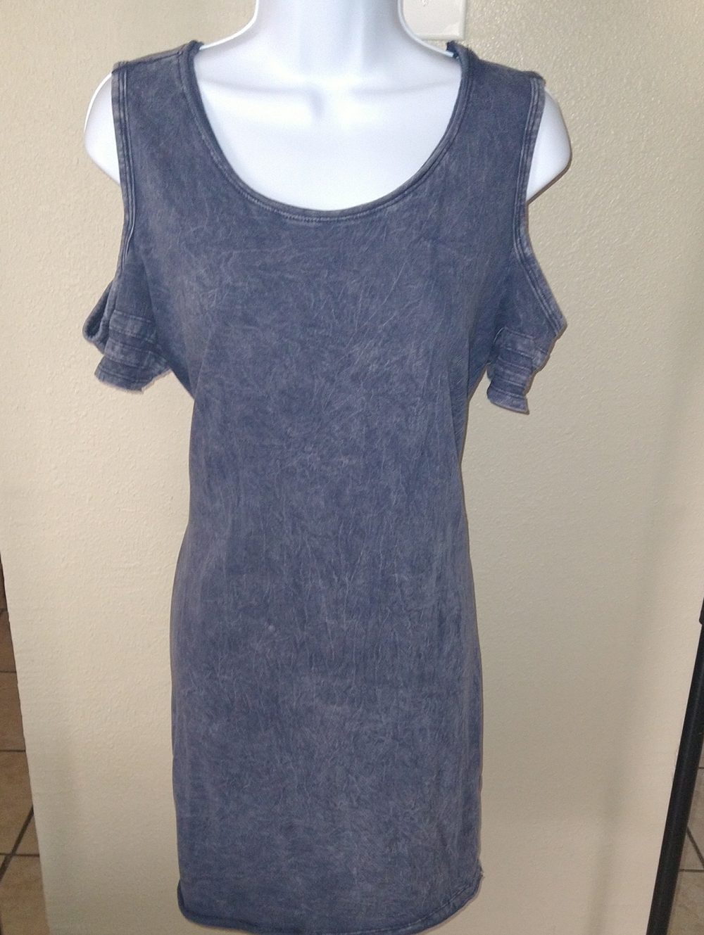 Hollister Washed Indigo Cold-Shoulder Midi Dress